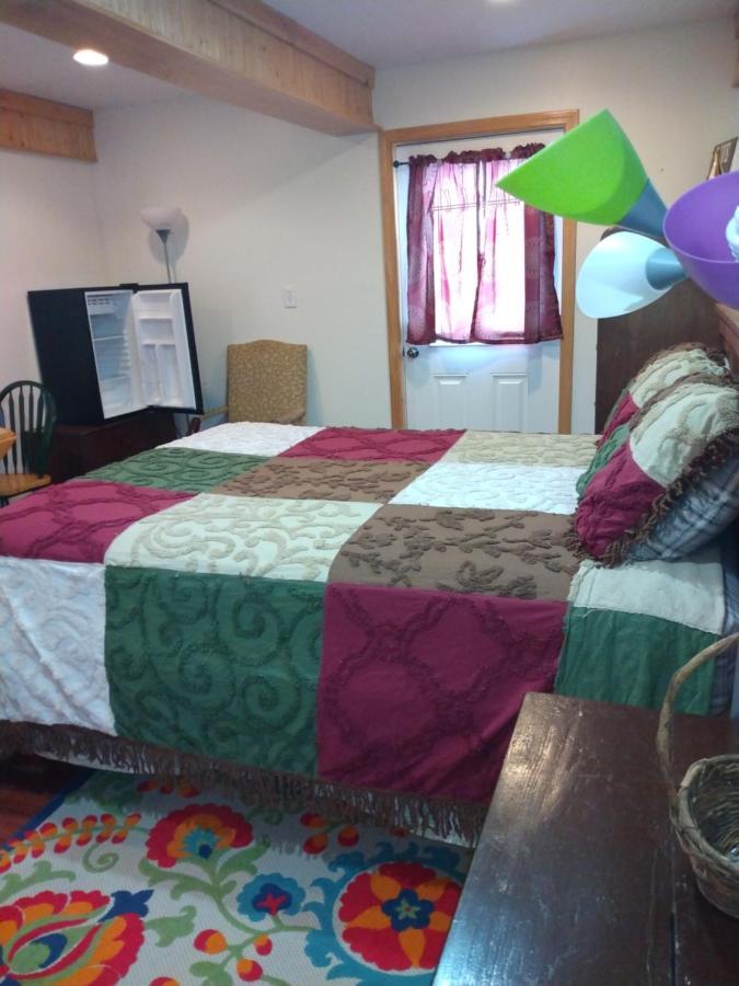 No View Farm Bed & Breakfast Rumford Bagian luar foto