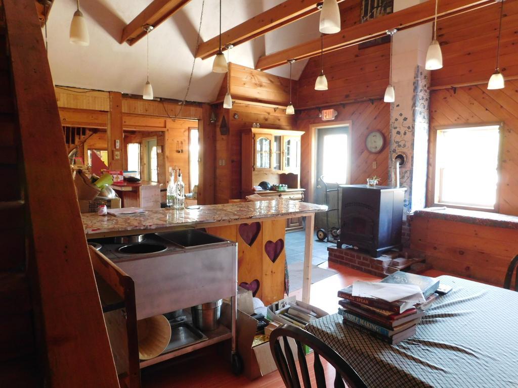 No View Farm Bed & Breakfast Rumford Bagian luar foto