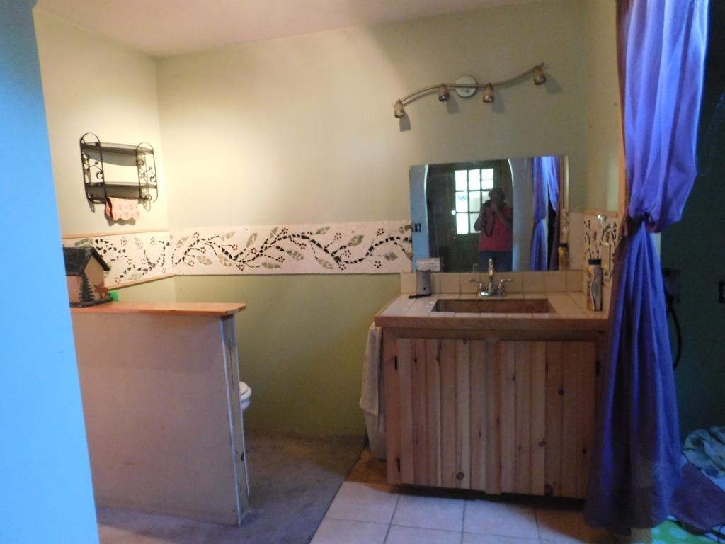 No View Farm Bed & Breakfast Rumford Bagian luar foto