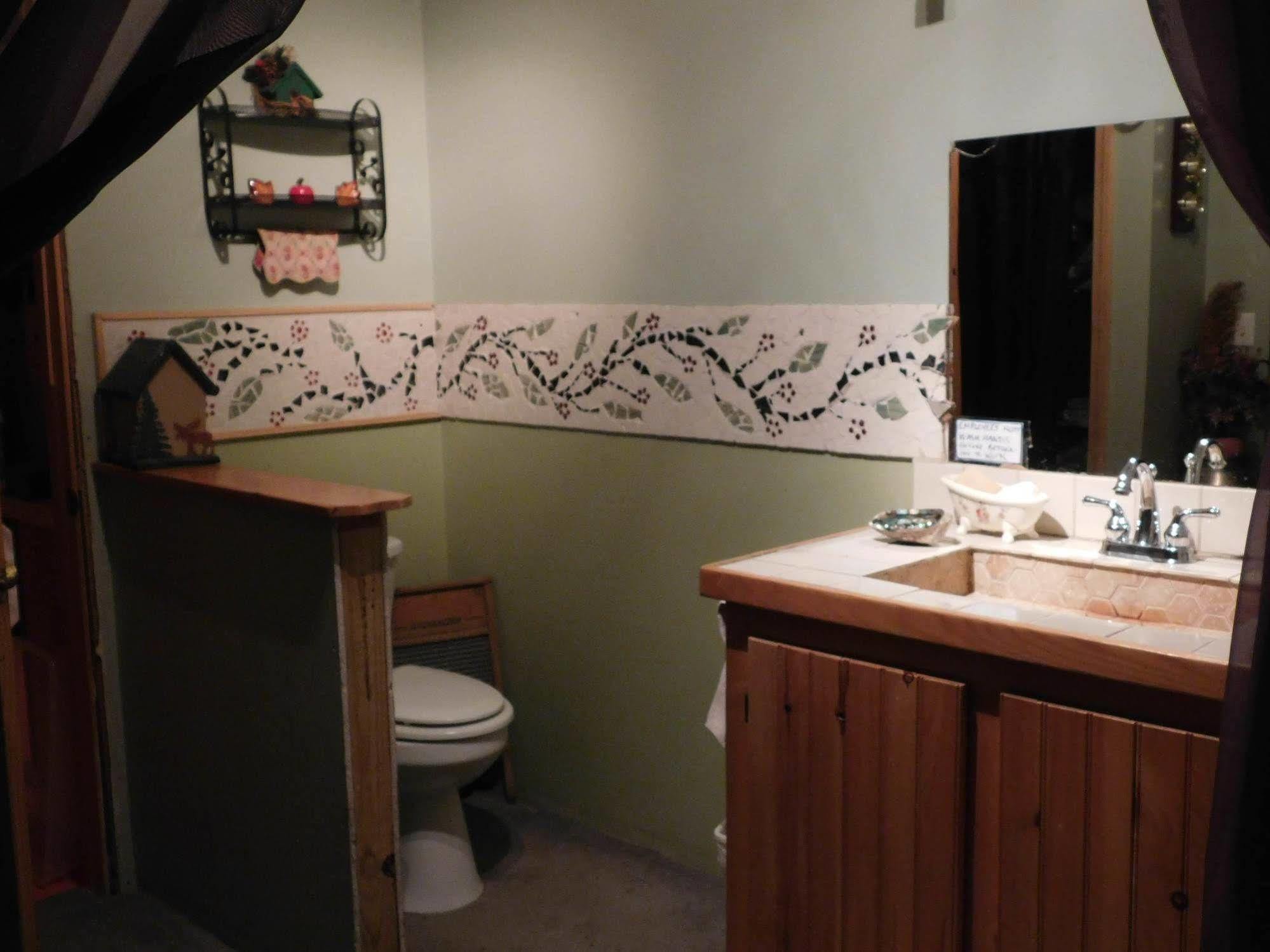No View Farm Bed & Breakfast Rumford Bagian luar foto