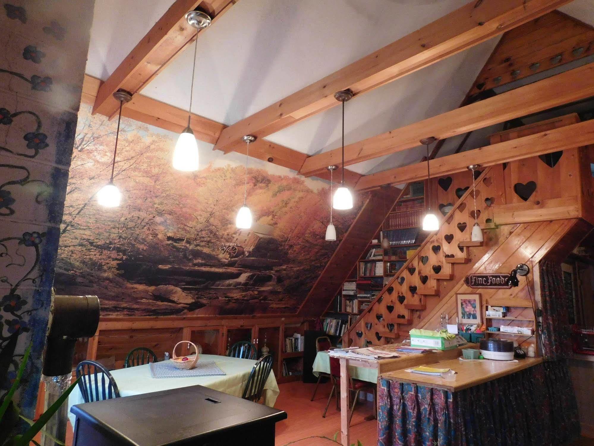 No View Farm Bed & Breakfast Rumford Bagian luar foto