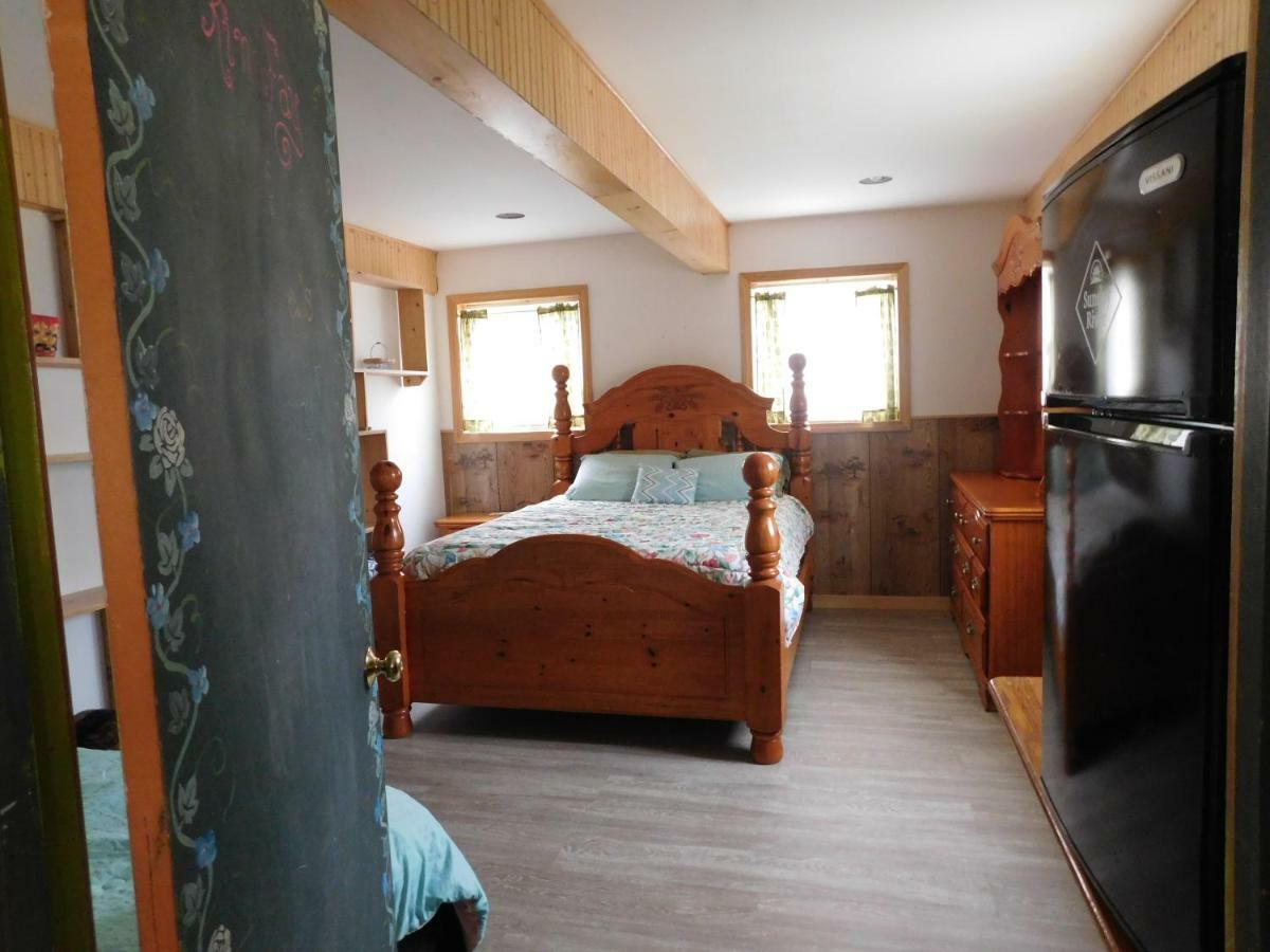 No View Farm Bed & Breakfast Rumford Bagian luar foto